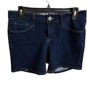 Hydraulic Curvy Jean Shorts Size‎ 11/12 Dark Wash